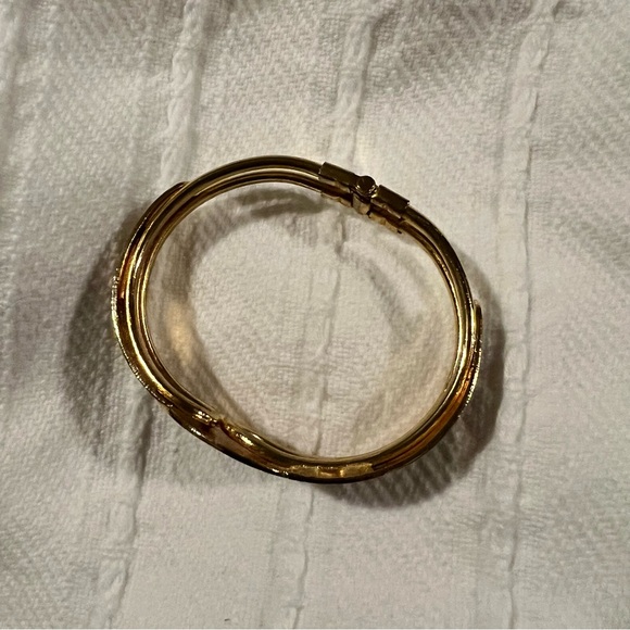 Vintage Cloisonné Unicorn Hinged Bangle Bracelet. - Picture 6 of 9